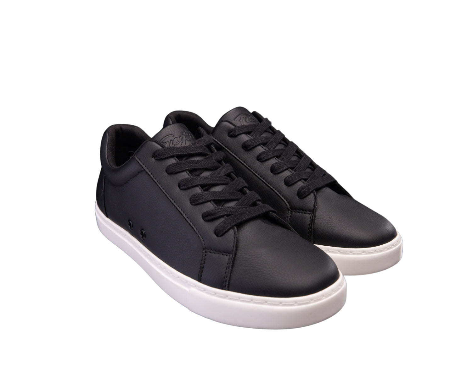 Fuego Low-Top Dance Sneakers in black/white