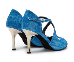 Zapatos de baile Orion con vaqueros azules