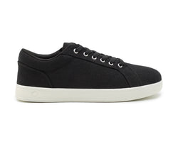 Smove Dance Sneaker en negro con suela blanca