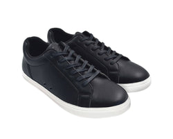 Fuego Low-Top Dance Sneakers en blanco y negro